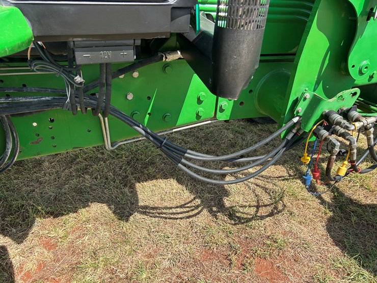 john-deere-7320-image-37
