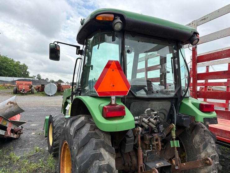 john-deere-5520-image-11
