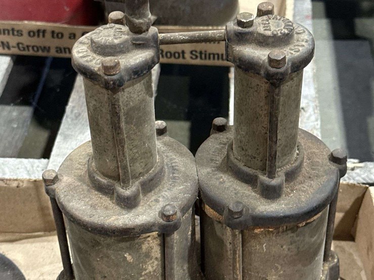cable-cutters-and-“dead-easy”-tire-pump-image-15