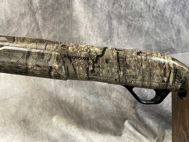 #4618-•-winchester-sx4-12-ga.-semi-auto-shotgun,-sn:-pt19457w11k-image-10