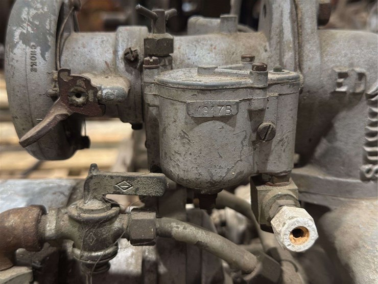 edwards-model-85-brass-gear-drive-water-pump.-image-4