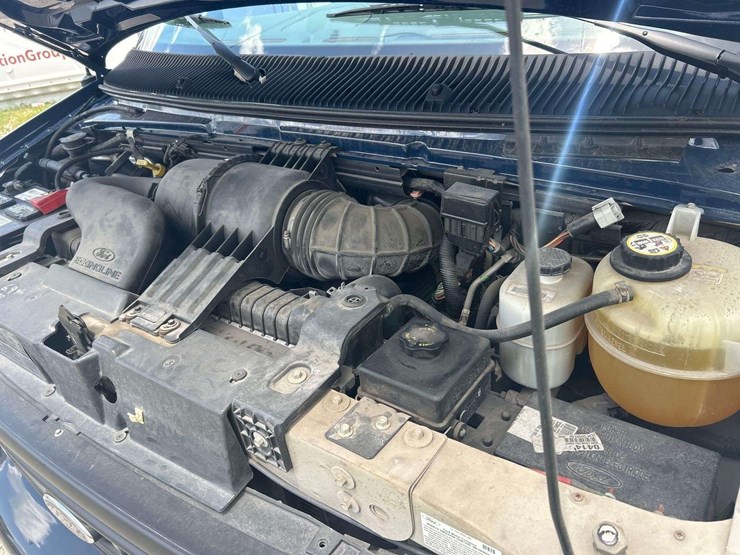 2007-ford-e450-image-9