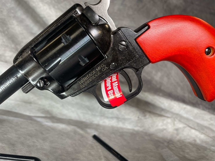 #4547-•-heritage-barkeep-22lr-revolver,-sn:-1bh741831-image-13