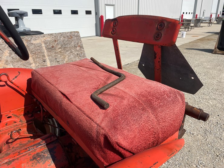 allis-chalmers-b-image-17