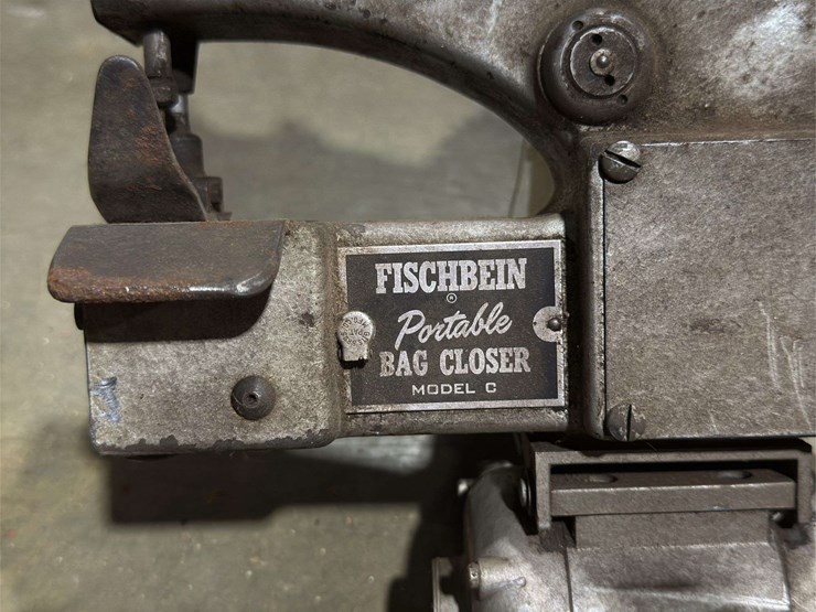 all-for-sewing.three-machines-image-3