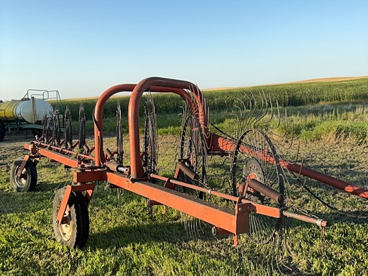 9-wheel-hay-rake-image-6
