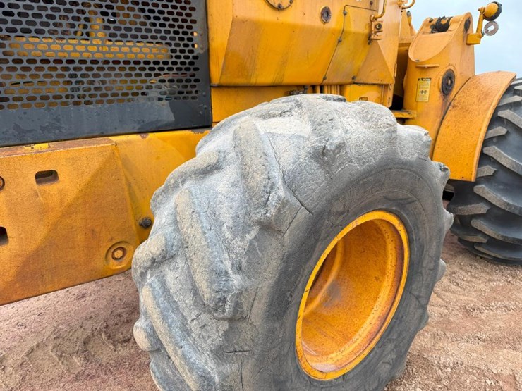 deere-644b-image-9