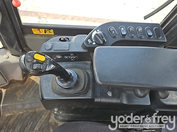 2021-komatsu-wa320-8-image-25
