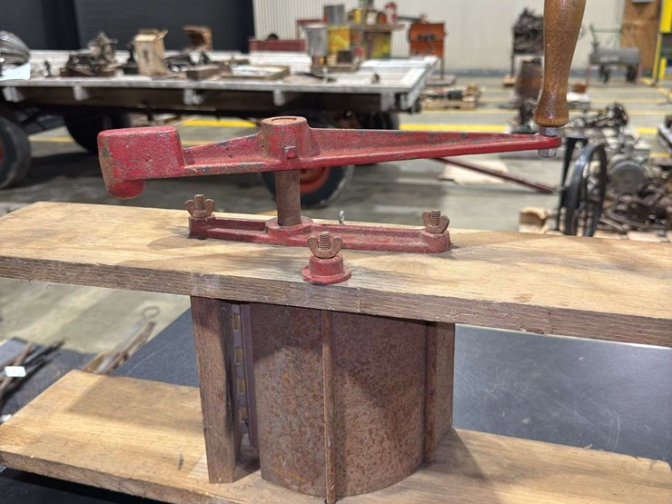 grape-crusher-and-jam-maker-image-8