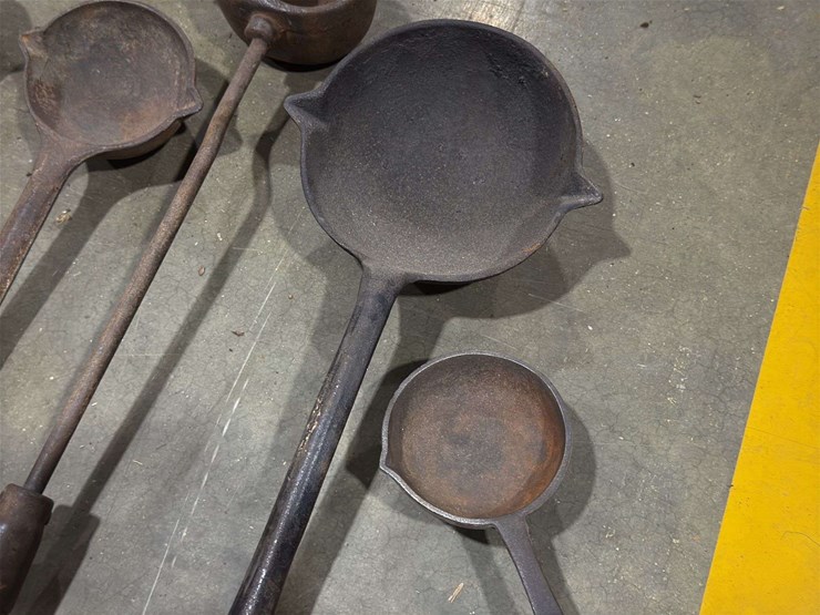 collection-of-castiron-smelting-ladles-image-5