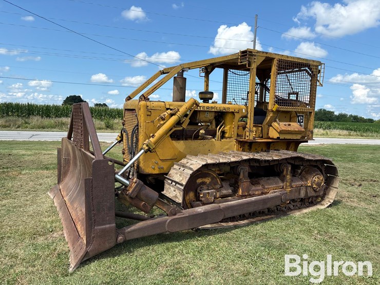 caterpillar-d6c-image-1
