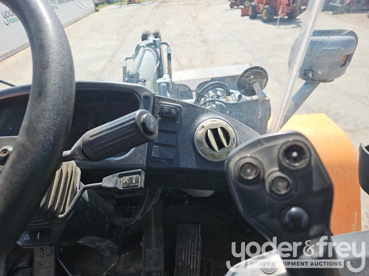 2019-doosan-dl250-5-image-28