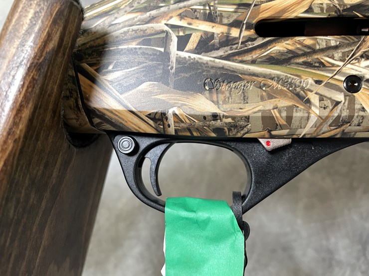 #4620-•-stoeger-m3500-12-ga.-semi-auto-shotgun,-sn:-75-h22yt-023874-image-12