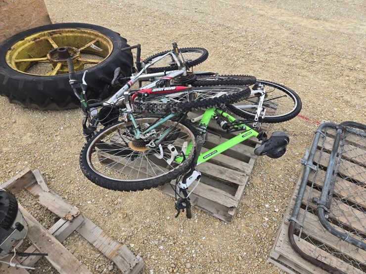 #3953-•-(3)-bicycles-image-7