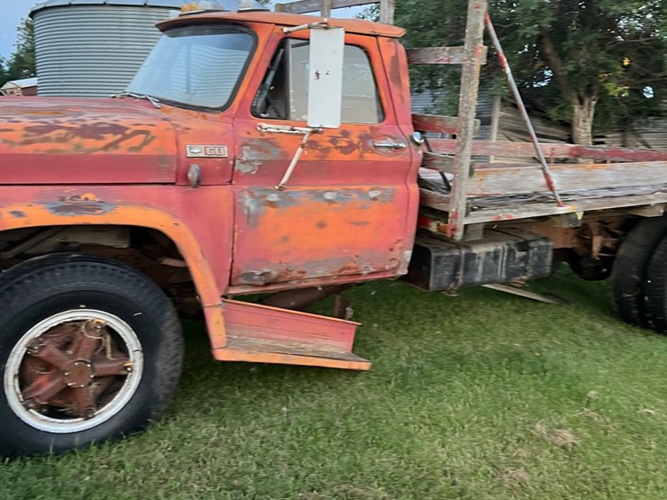 1960-chevy-truck,-not-running-image-10