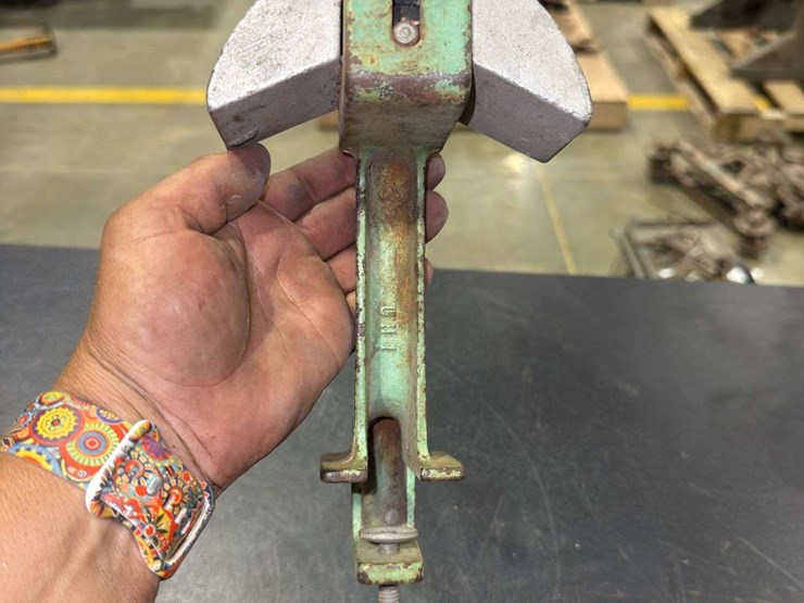 the-uniform-nut-meat-chopper,-and-pea-sheller-image-9