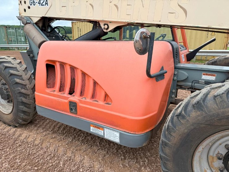 2004-jlg-g6-42a-image-24