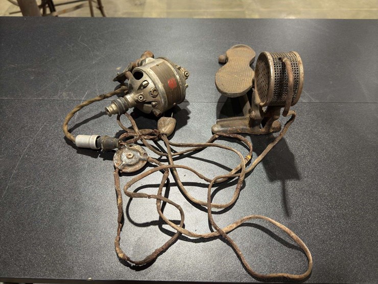 all-for-sewing.three-machines-image-9