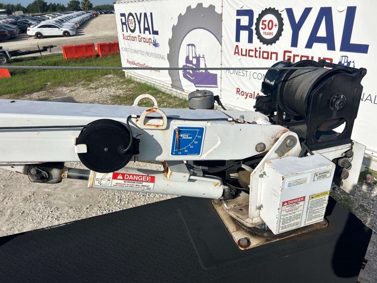 2015-auto-crane-4004eh-image-26