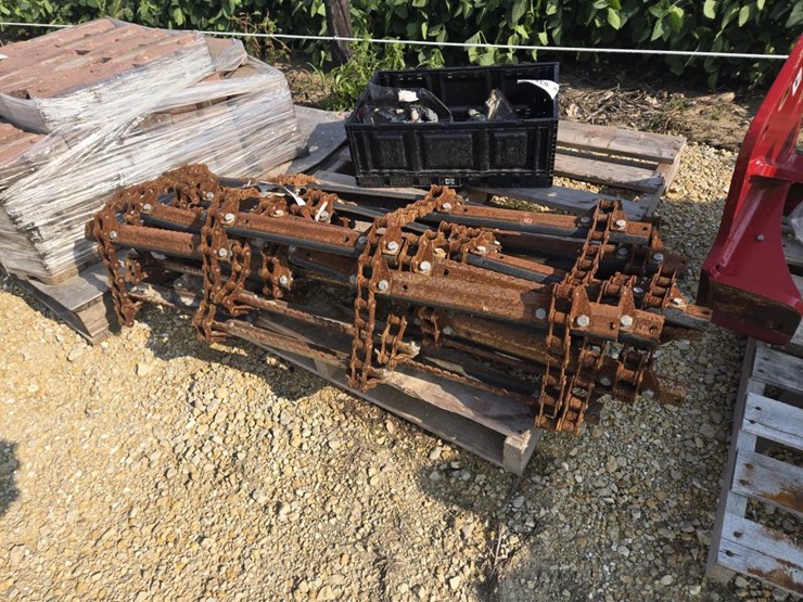 #3893-•-case-ih-7230-combine-feeder-house-chain-image-2