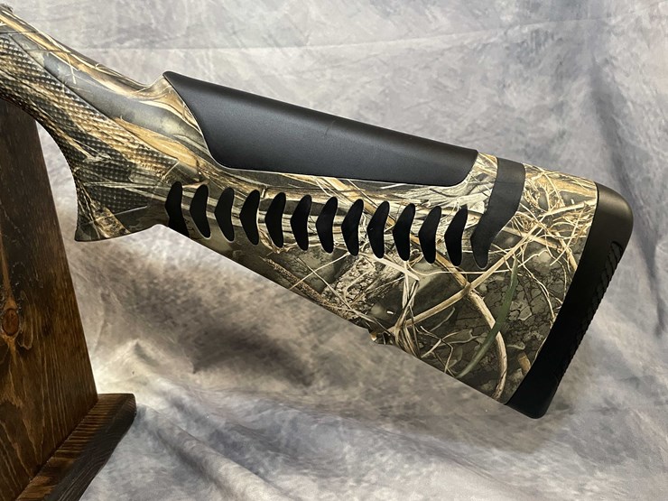 #4608-•-benelli-super-black-eagle-iii-12-ga.-semi-auto-shotgun,-sn:-u767017v-image-8
