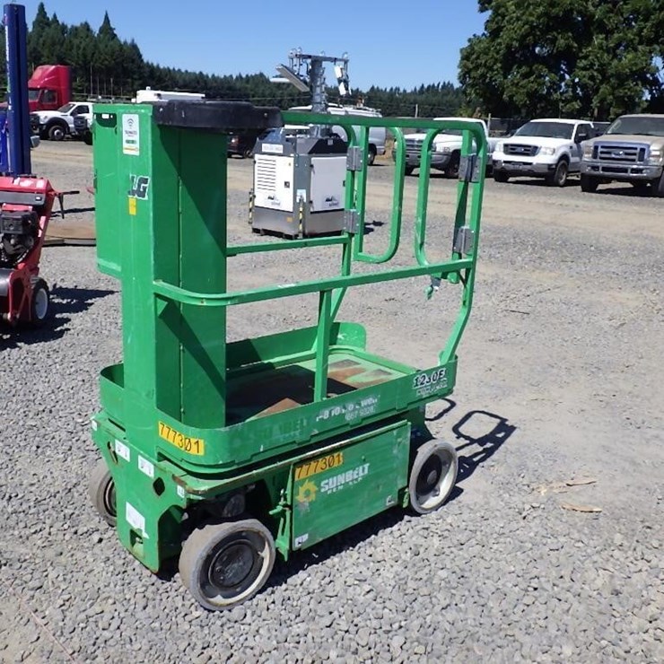 2015 JLG 1230ES