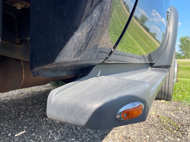 2016-ford-f550-image-52
