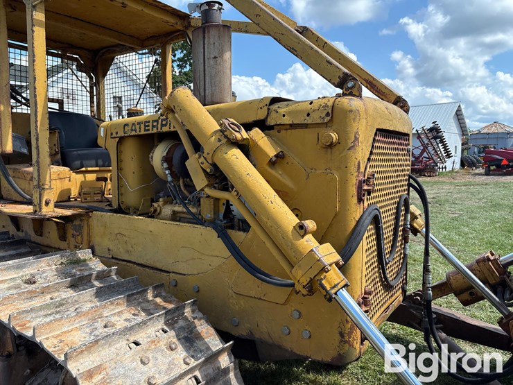 caterpillar-d6c-image-20