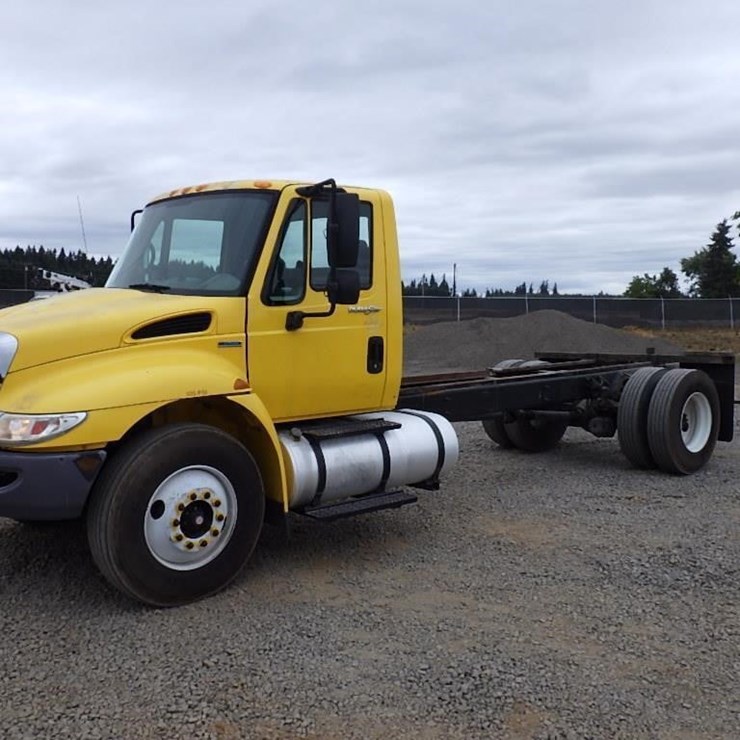 2008 INTERNATIONAL 4300