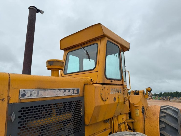 deere-644b-image-18