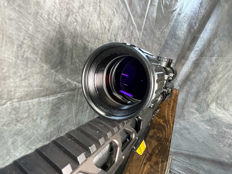 #4577-•-radical-firearms-ar-15-package-5.56-nato-semi-auto-rifle,-sn:-epg16v2-image-16