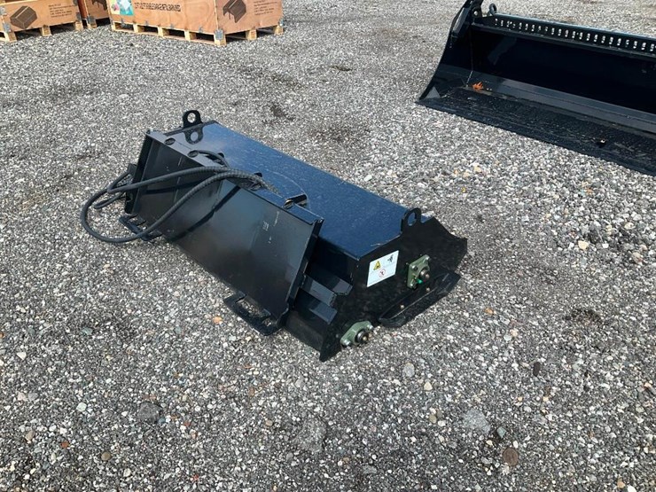 #1389-•-unused-skid-steer-flail-mower-image-4