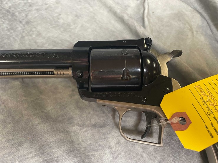 #4563-•-ruger-super-blackhawk-44-rem-mag-revolver,-sn:-81-59871-image-15