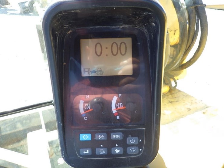 kobelco-sk85cs-3e-image-30