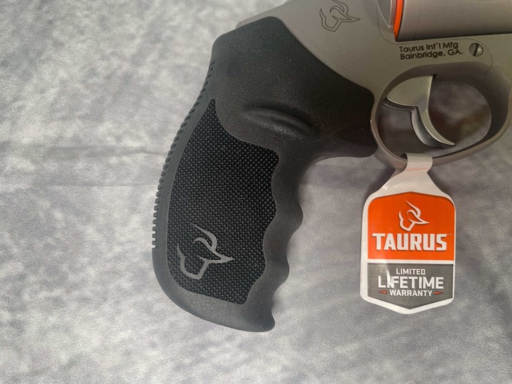 #4523-•-taurus-judge-45-colt-revolver,-sn:-aen959791-image-6