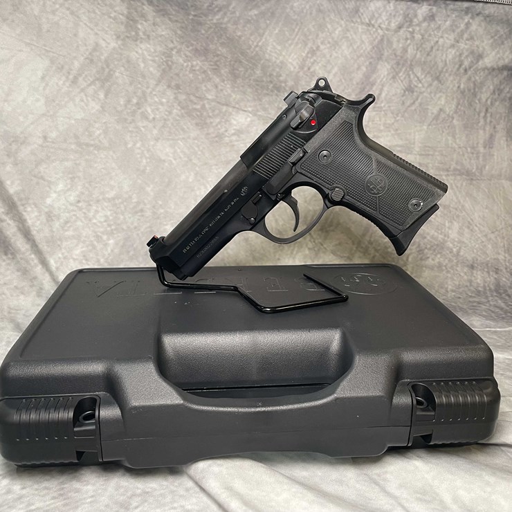 #4530 • Beretta 92X Compact 9mm Luger Semi-Auto Pistol, SN: 92X0022855