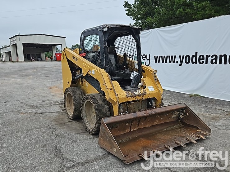 2016-caterpillar-236d-image-6