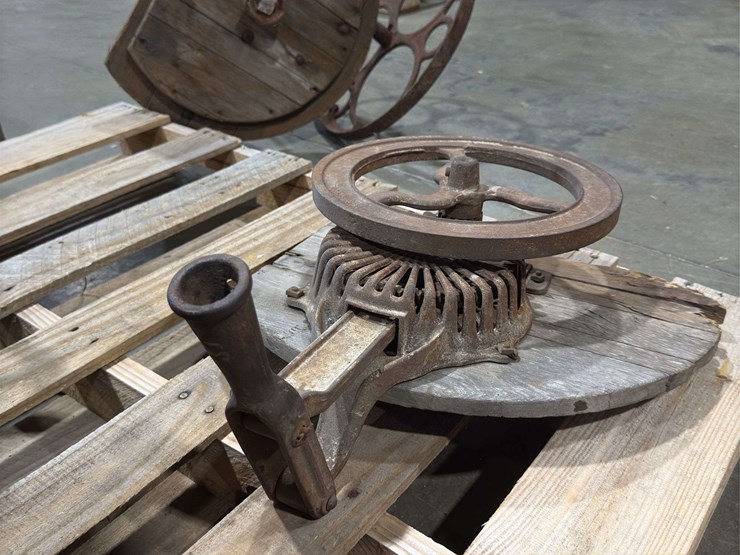 various-cast-iron-parts-mounted-to-wood-image-18