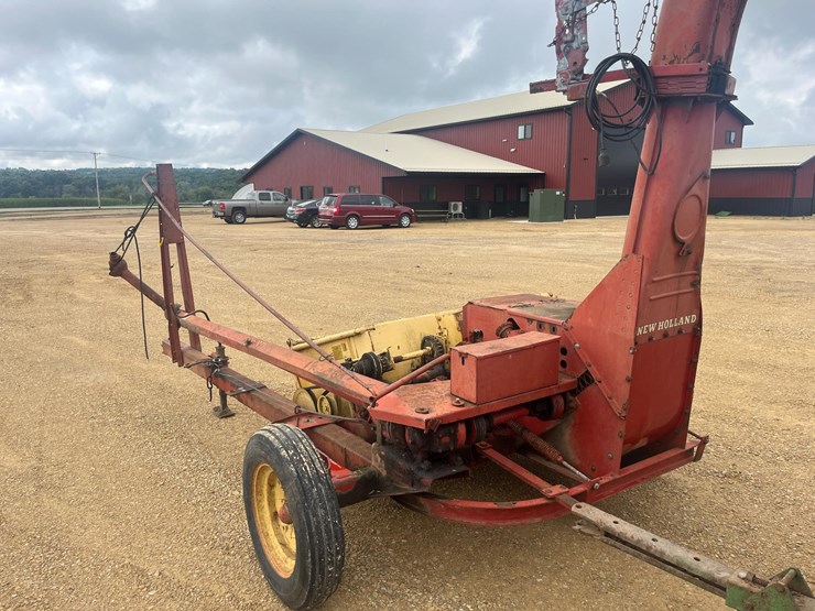 new-holland-717-image-3