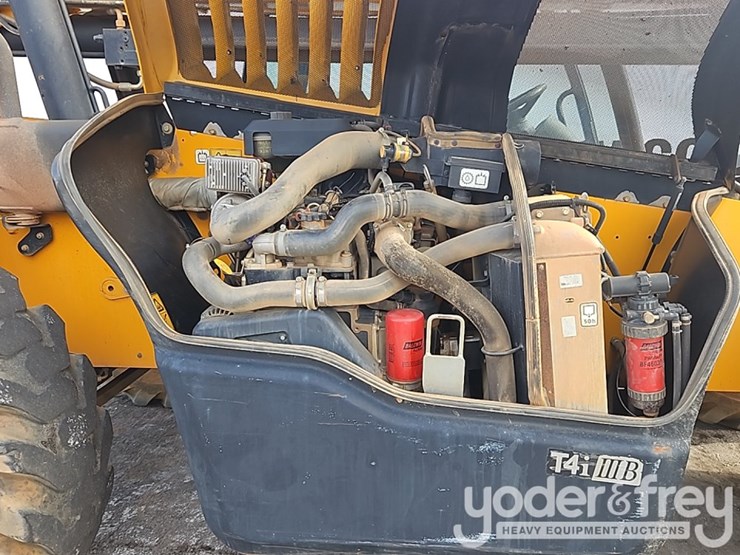 2015-jcb-510-56-image-18