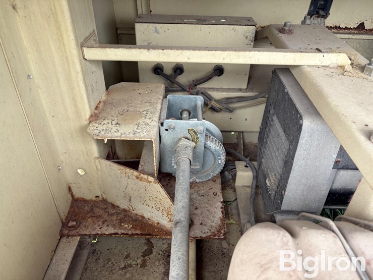 1994-ingersoll-rand-l6a-4mw-portable-generator-image-14
