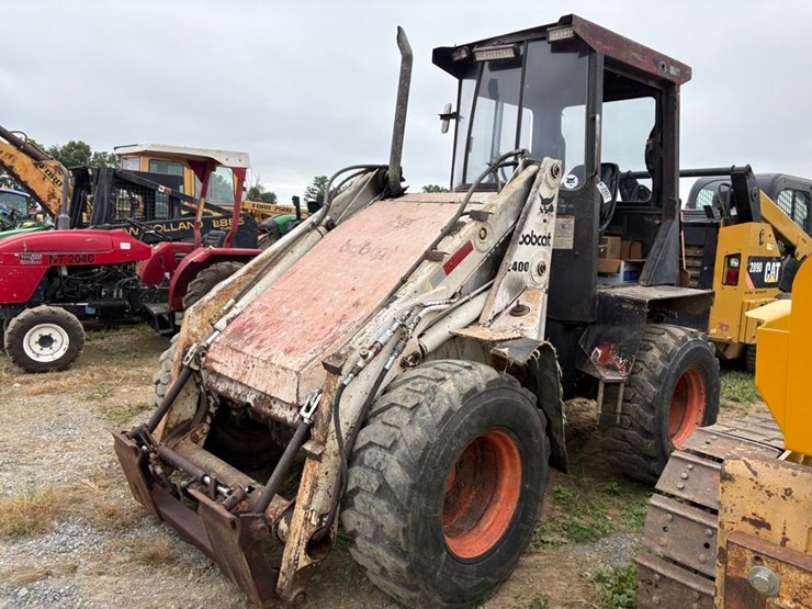 bobcat-2400-image-1