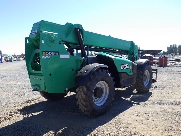 jcb-509-42-image-4