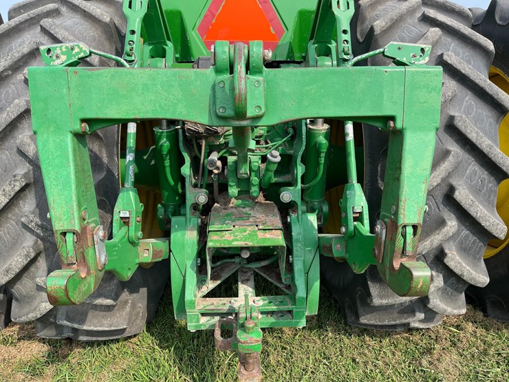 john-deere-8300-image-12
