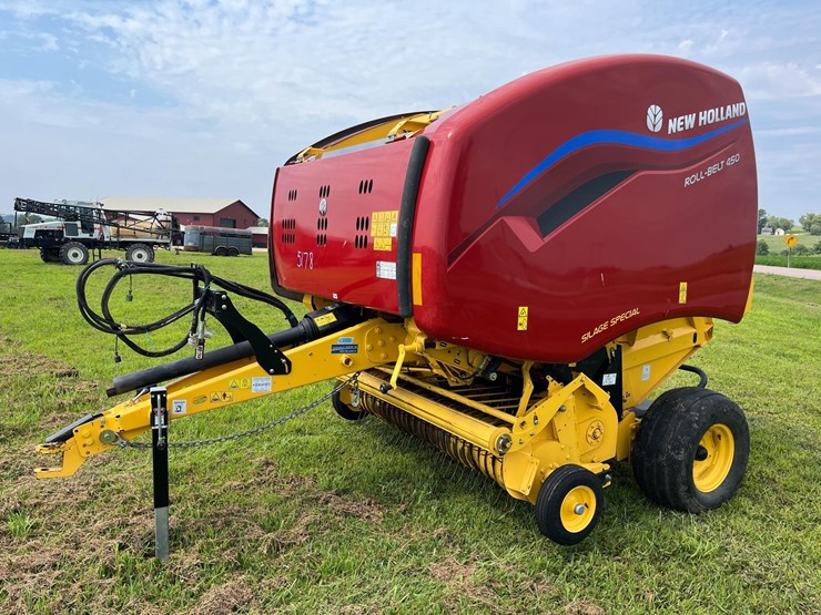 new-holland-450-image-5