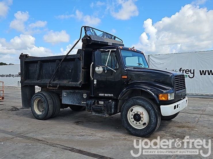 2001-international-4700-image-6