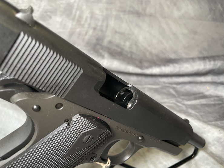 #4533-•-rock-island-arms-m1911-a1-fs-45-auto-pistol,-sn:-ria2847189-image-10