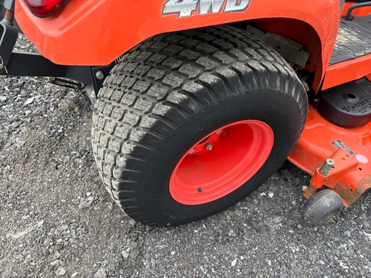 kubota-bx2380-image-12