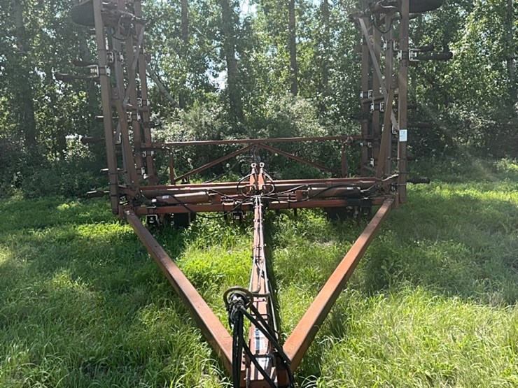 37’-wil-rich-chisel-plow-w/-complete-walking-tandems-and-3-bar-summers-harrow-￼-image-2