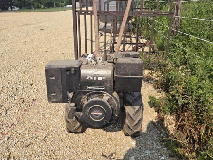 #3911-•-tiller---gas-powered---good-motor-image-6